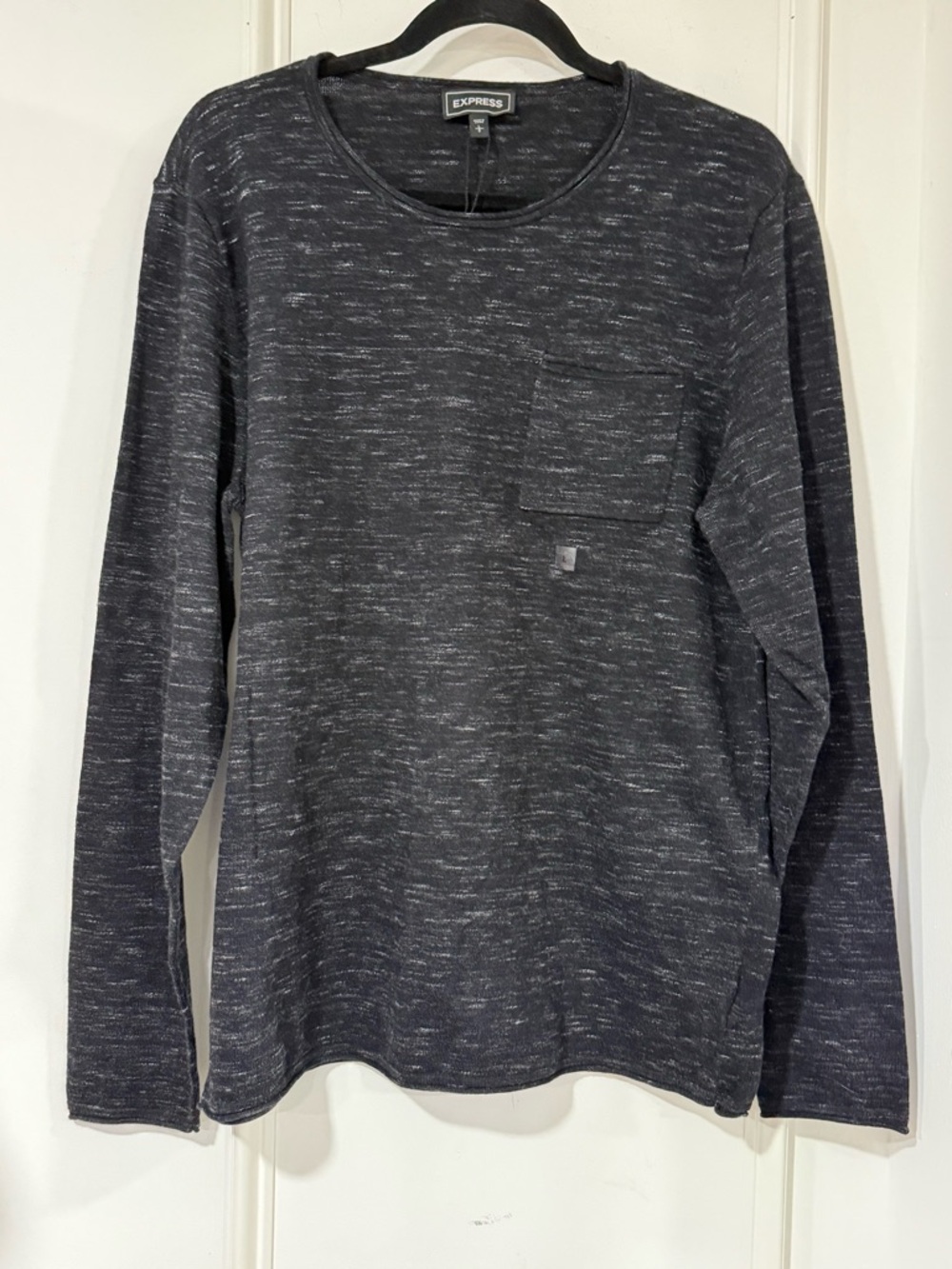 NWT Express Men's Dark Heather Gray Long-Sleeve Pocket Tee